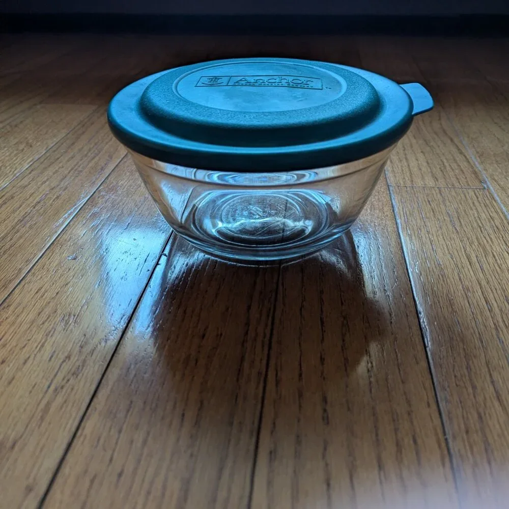 Anchor Hocking 1Q and 1.5Q Glass Food Storage Containers